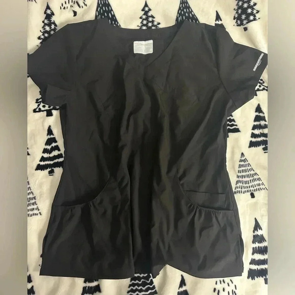 Skechers Tops - Skechers scrub top size extra large
